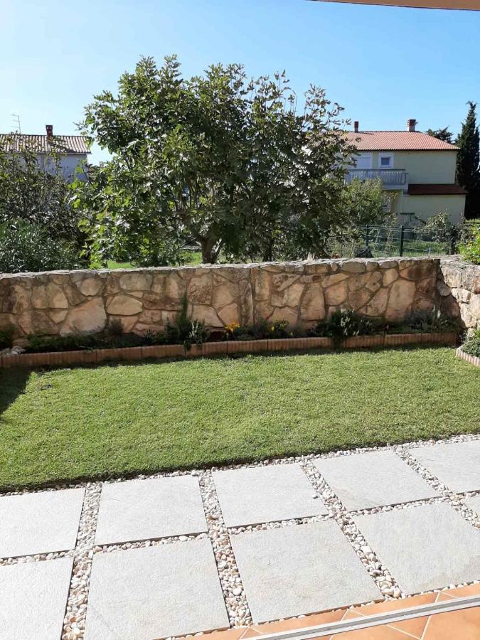 Apartma Andrea Medulin Exterior photo